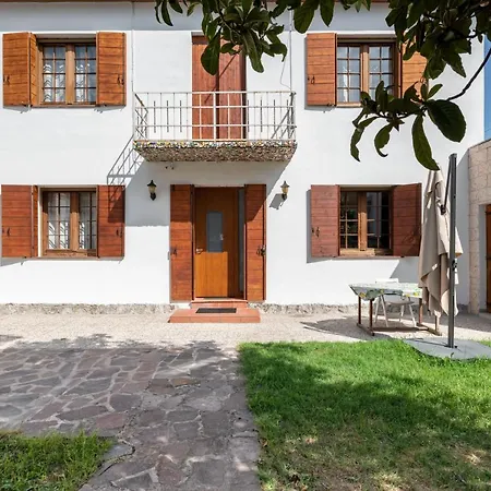 Casa Nespolo *